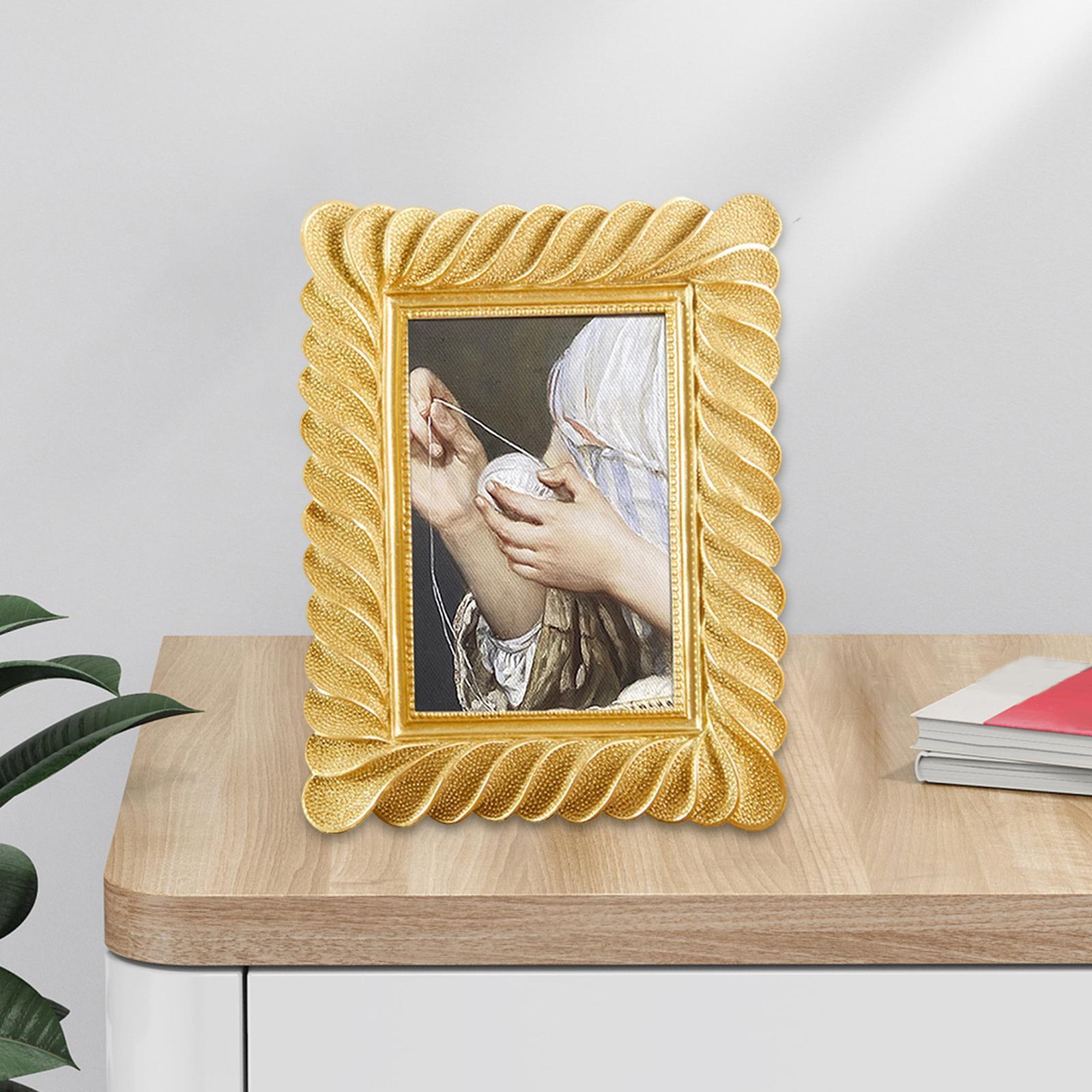 Carved Picture Holder Luxury Resin Photo Display Frame for Home
