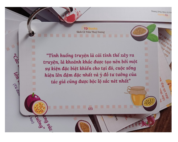 Sách - FlashCard Những câu dẫn đưa lí luận văn học vào bài viết