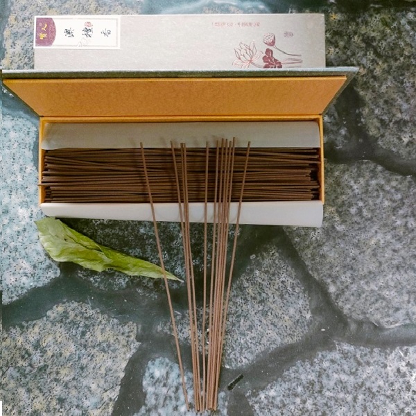 Nhang cây Không tăm 180 nén/hộp - thờ cúng