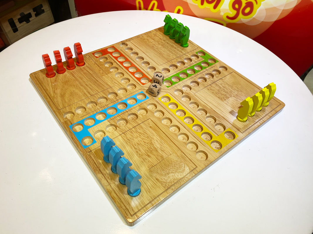 Bộ cờ tứ mã, cờ cá ngựa bằng gỗ tự nhiên cao cấp bền đẹp cho mọi lứa tuổi, boardgame có hướng dẫn