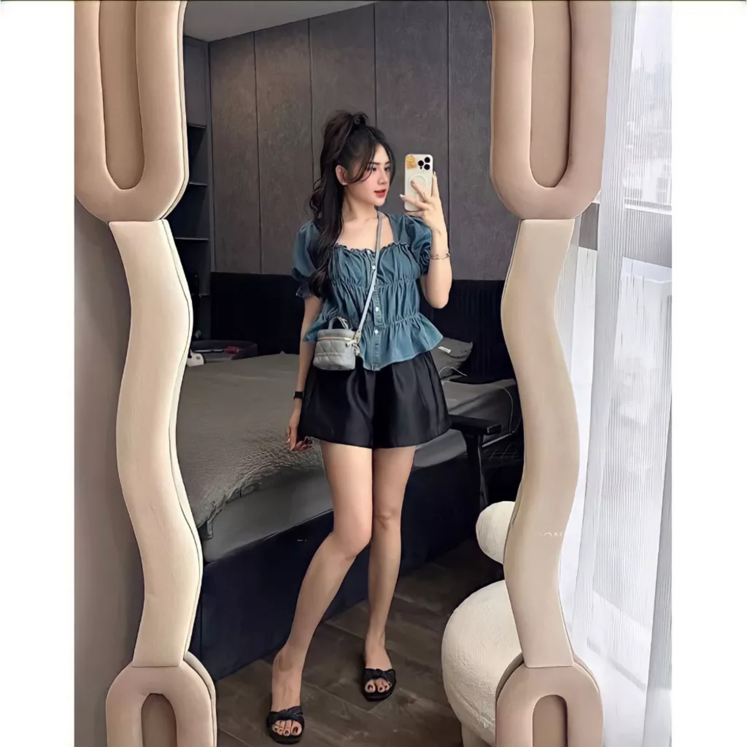 Áo Jeans Nữ Cộc Tay Hàng Cúc Chun Ngực Dáng Babydoll Cổ Vuông Basic