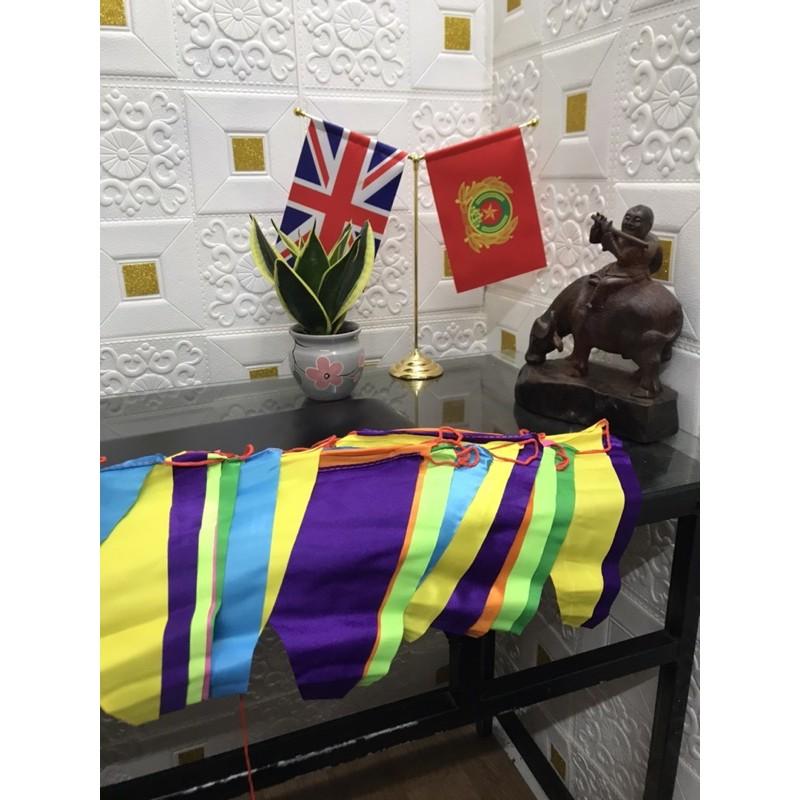 Cờ dây tam giác trang trí vải satanh