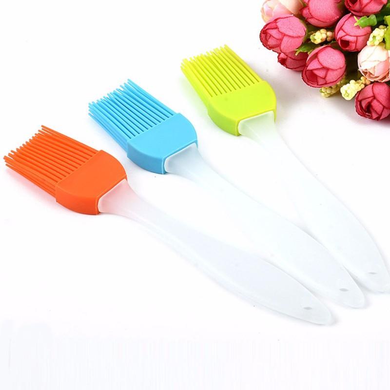 Combo 05 Cây Cọ Silicon Cán Trong Quét Dầu, Bơ, Kem Trang Trí Bánh 17cm