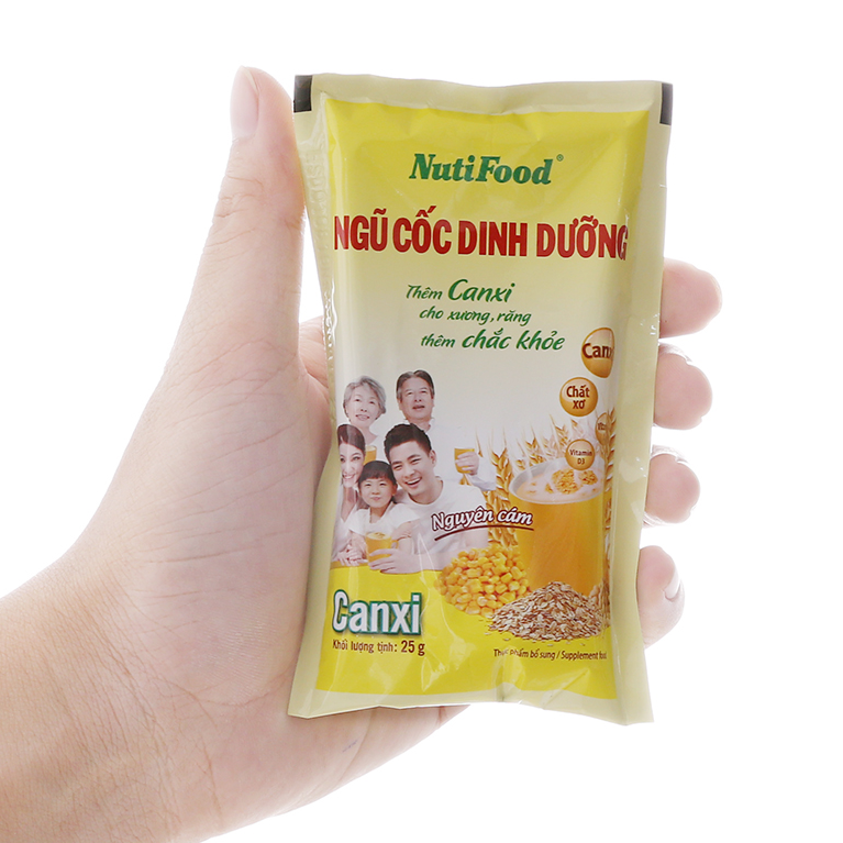 Ngũ cốc dinh dưỡng canxi nguyên cám NutiFood bịch 500g