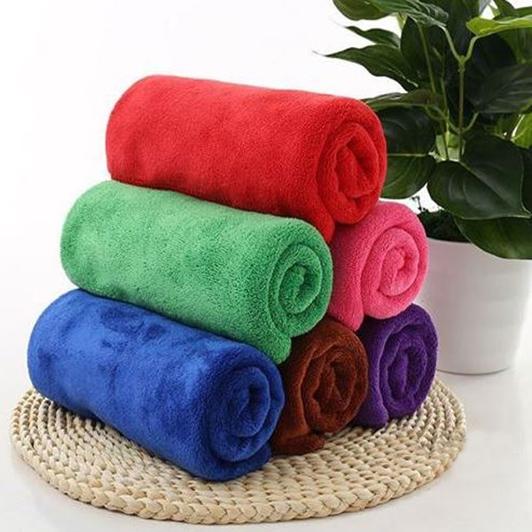 Bộ 10 khăn vệ sinh đa năng, lau tay, lau chùi có móc treo KT 30x30cm (Giao nhiều màu)