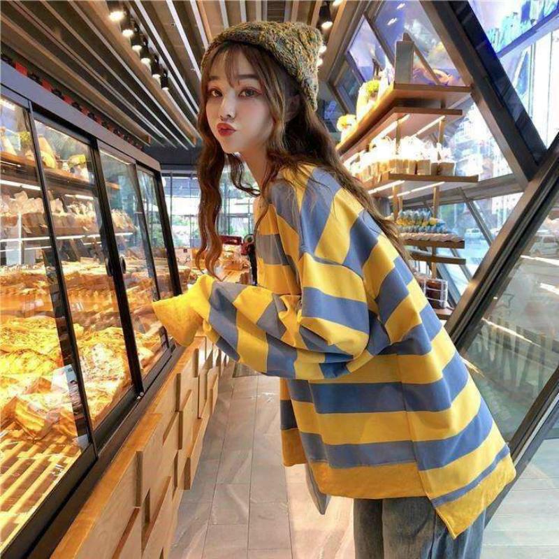 Áo Thun Tay Dài Dáng Rộng Họa Tiết Kẻ Sọc Cá Tính Cho Nữ