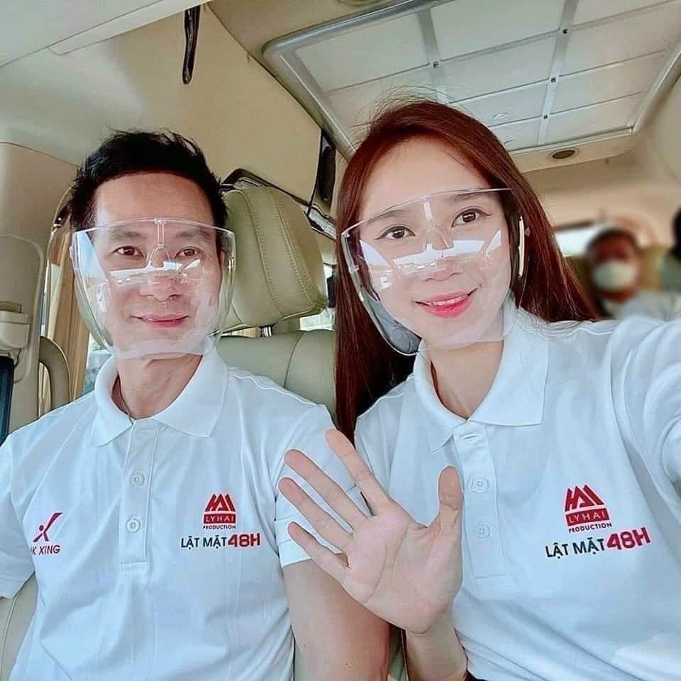 Kính chắn chống giọt bắn - Tấm chắn giọt bắn chuyên dụng có gọng FACE SHIELD