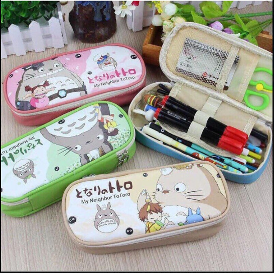 Combo Hộp Bút Totoro Xinh Xắn Và 5 Bút Bi Văn Phòng Tiện Lợi - màu kem