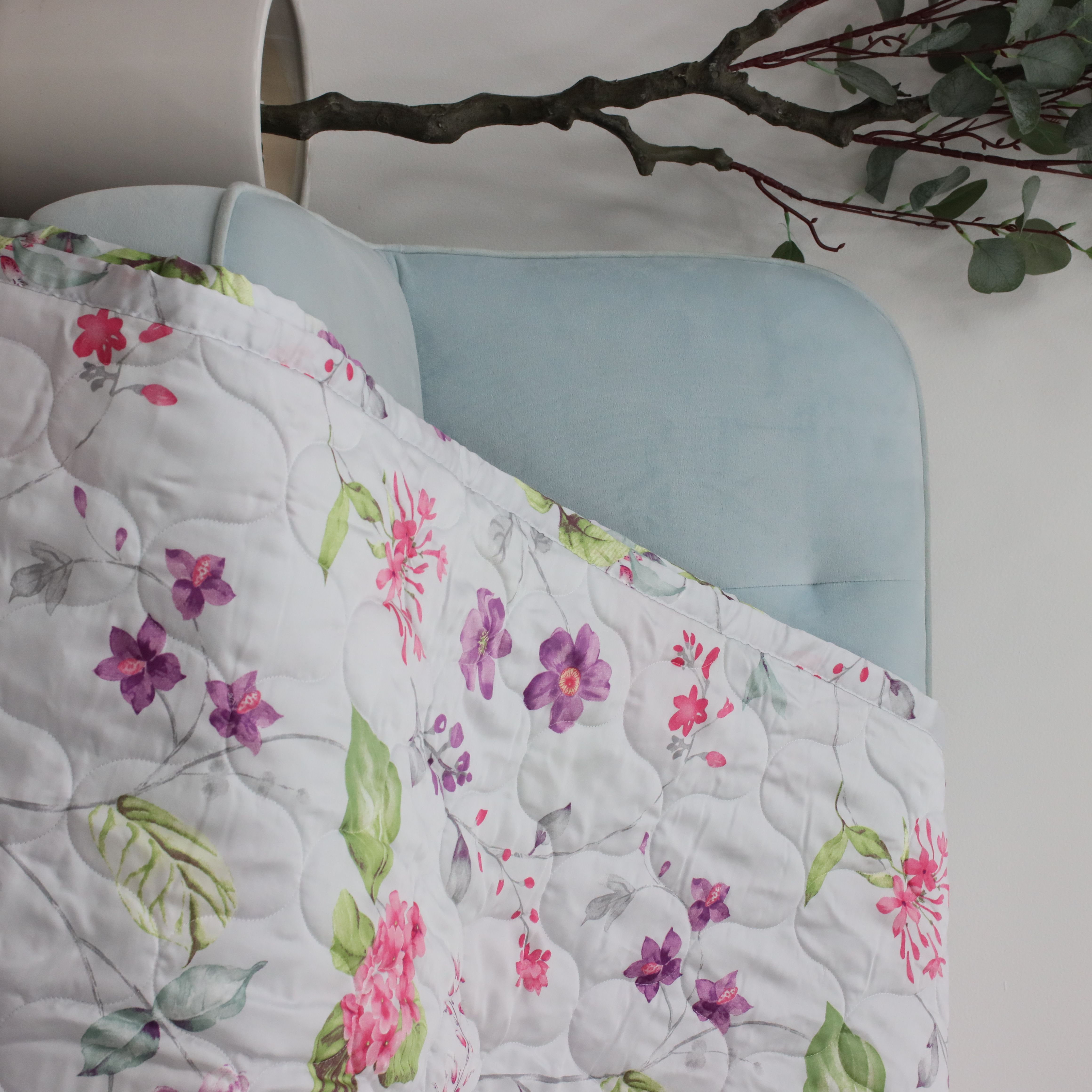 Chăn chần bông Everon chất vải Microtencel ELTP (1m8x2m) - Giao màu ngẫu nhiên