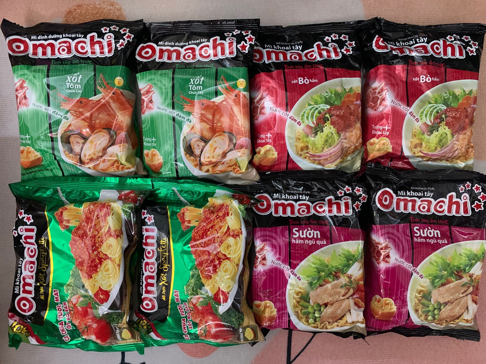 Thùng 30 gói Omachi mix các vị