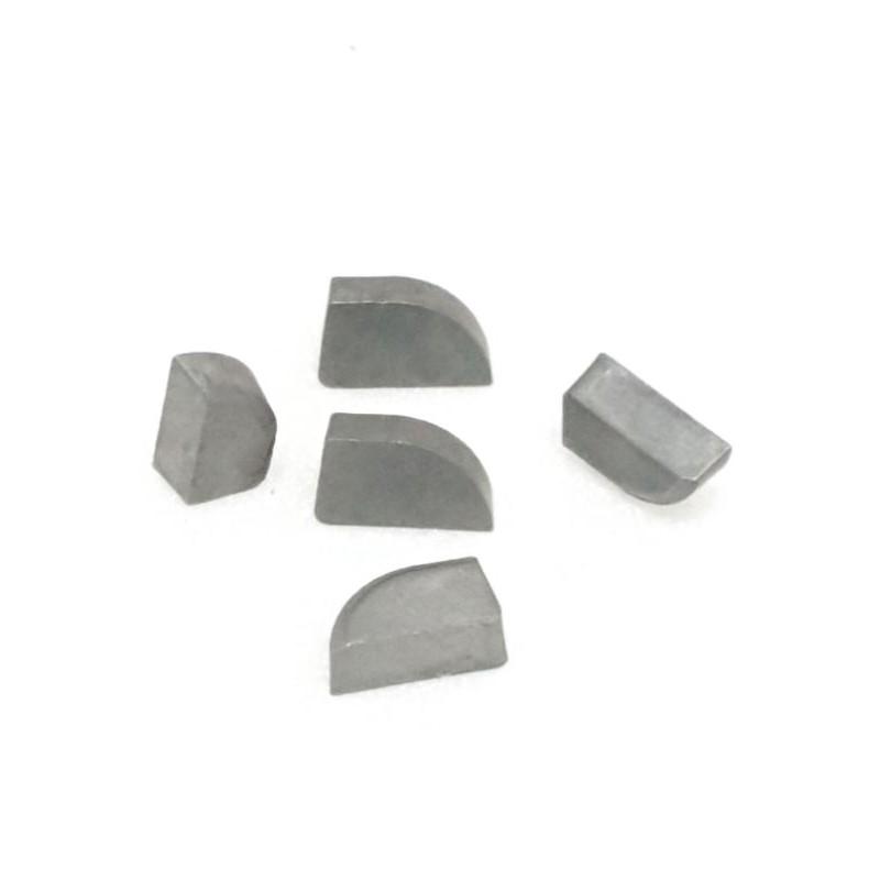 MŨI DAO TIỆN 12×6×4× 5 CÁI