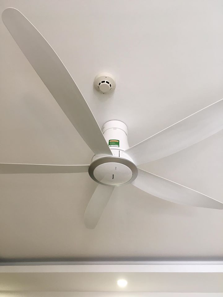 Quạt Trần Panasonic 5 Cánh Có Điều Khiển F - 60Tdn - S - Hàng Chính Hãng