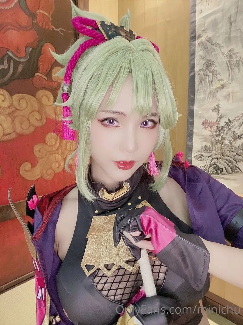 hình cosplay chapter 10 2