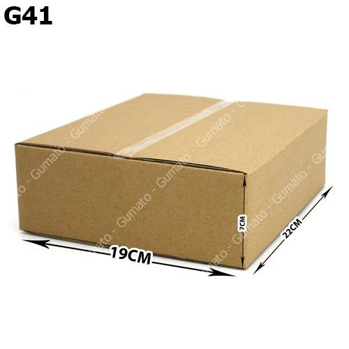 Hộp giấy P58 size 22x19x7 cm, thùng carton gói hàng Everest