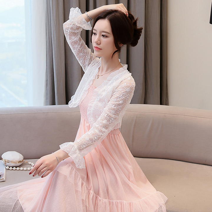 Áo khoác ren tà ngắn 11 C114