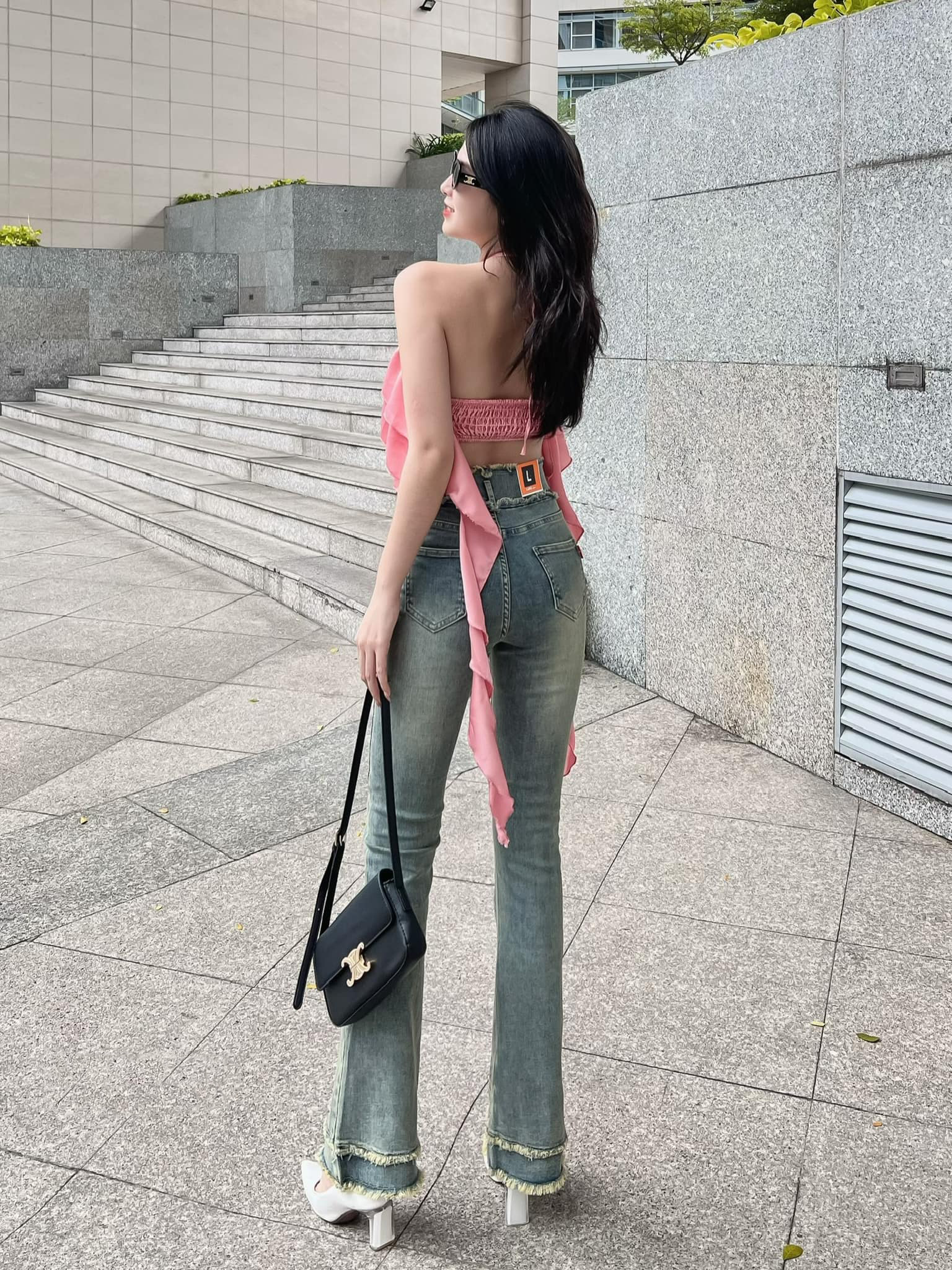 Quần Jean Nữ ống Loe Bass mẫu basic QJ258, Thanh lịch và Trẻ trung phù hợp phối đồ Công sở & Dạo phố, vải Denim dày