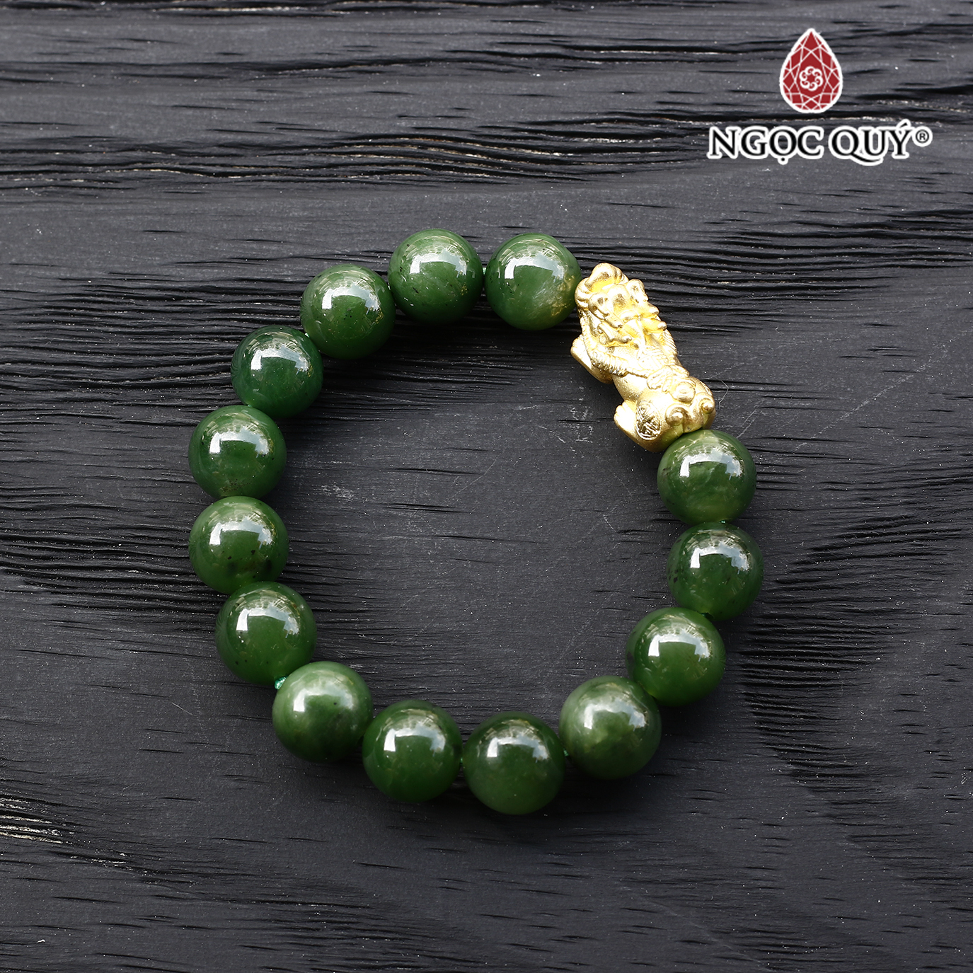 Vòng ngọc bích 11mm phối tỳ hưu bạc mạ vàng mệnh hỏa, thổ - Ngọc Quý Gemstones