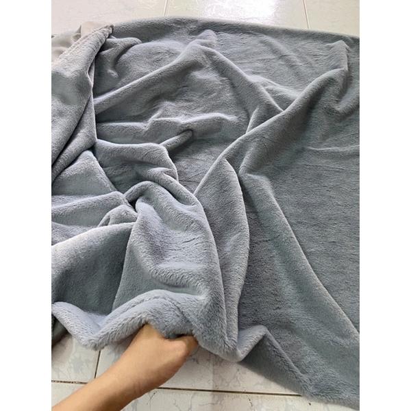 THẢM LÔNG MÀU XÁM TRO MỊN LÔNG NGẮN