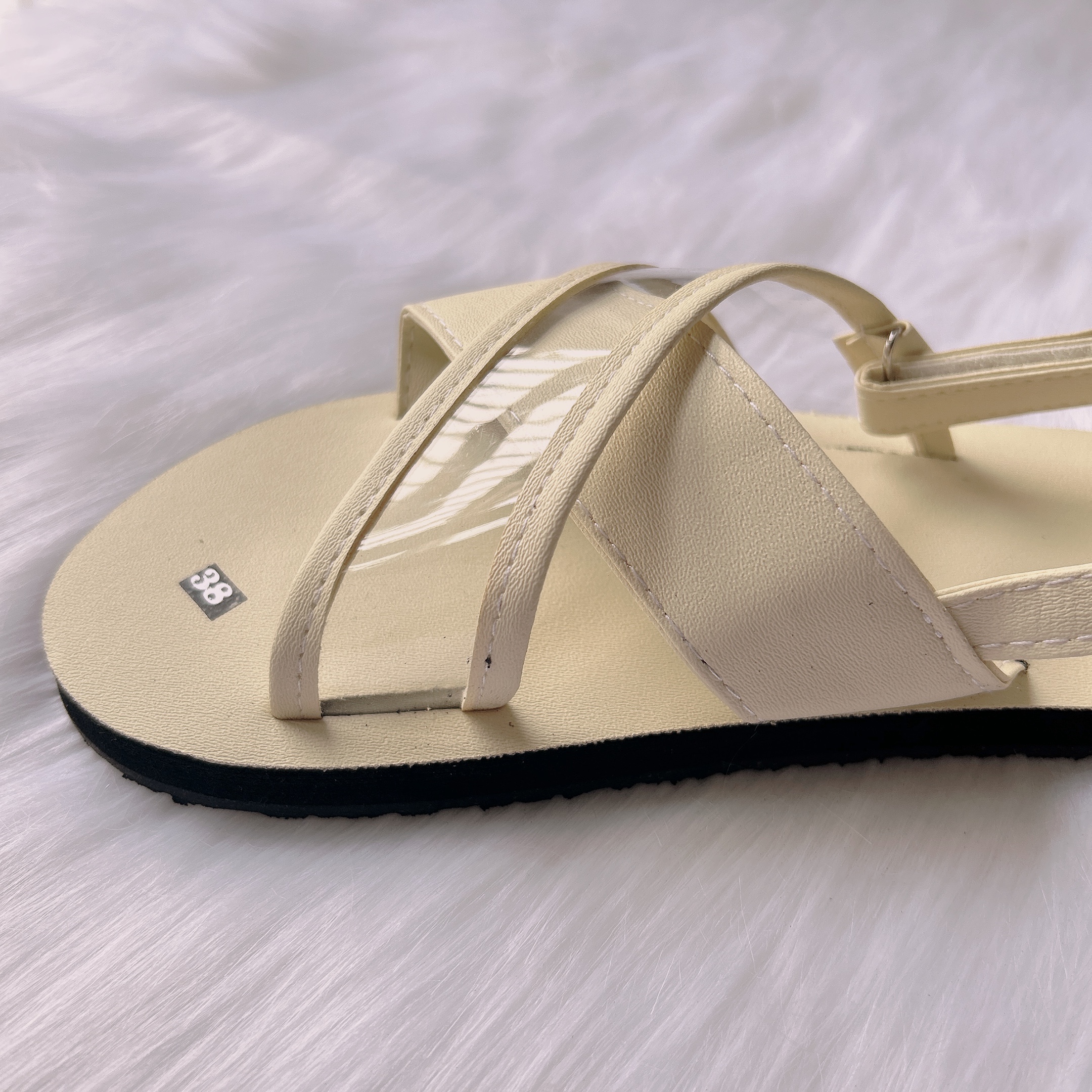 Dép sandal Nữ quai da mềm Đế bệt Cao Su ôm chân LYNA Sandal mã SD12