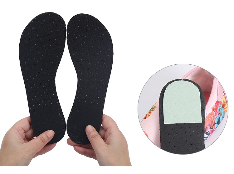 Giày đi dưới nước chống trơn trượt, gọn nhẹ, sử dụng nhiều lần, phù hợp đi du lich, leo núi, thân thiện với môi trường, chịu nước tốt và nhanh khô, nhiều màu lựa chọn