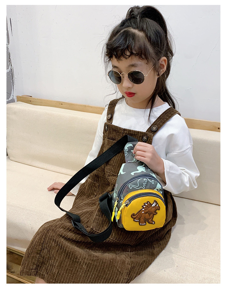 Túi đeo chéo cho bé phong cách dễ thương  - BEE GEE DCTE1051