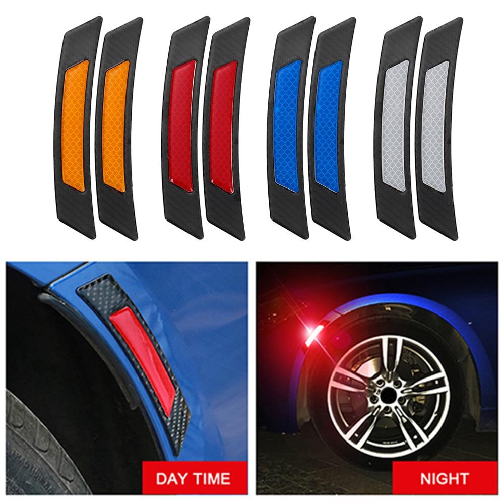 Miếng dán trang trí bánh xe hơi bằng sợi carbon phản quang cho Ford geely toyota