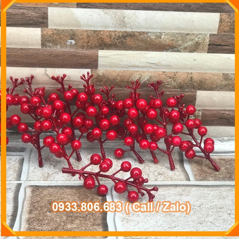 10 Cành quả cherry (sơ ri) xốp trang trí oản tài lộc,giỏ quà bó hoa, vòng nguyệt quế (vpp thịnh phát)