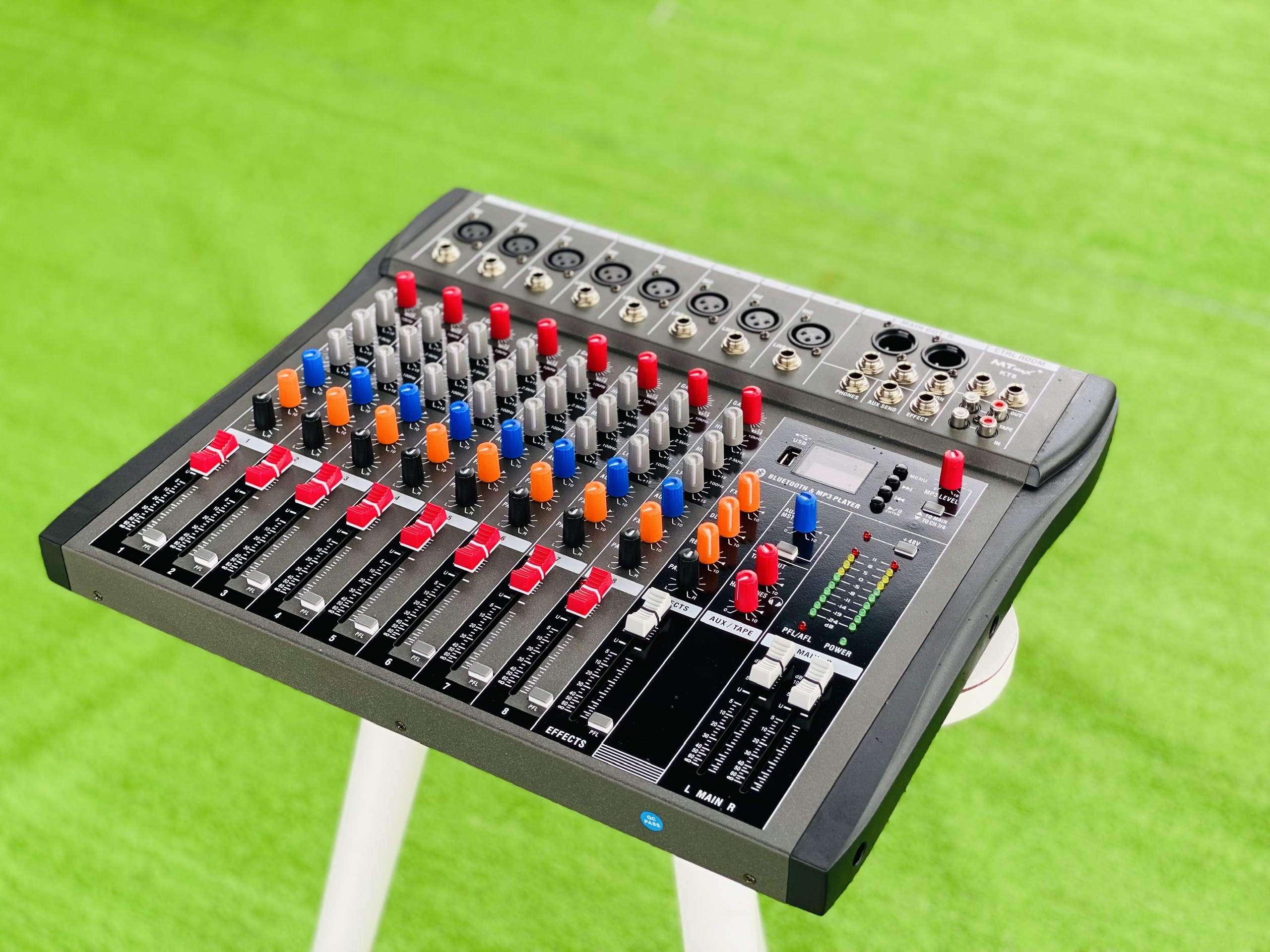 [ƯU ĐÃI CỰC LỚN - TẶNG NGAY DÂY CANON RA HOA SEN] Mixer MTMAX KT8 Cao Cấp Với 8 Đường Line Chuyên Nâng Cấp Loa Kéo, Dàn Karaoke, Sân Khấu, Hội Nghị, Bữa Tiệc, Tặng Dây Canon Ra Hoa Sen, Hàng Chính Hãng, Bảo Hành 12 Tháng