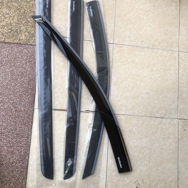 Bộ vè Che Mưa Chỉ Inox Cao Câp dành cho Suzuki XL7 2020-2021