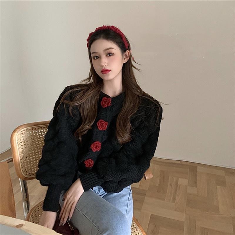 Hình ảnh Hàng Sẵn_ Áo khoác len cardigan mềm nút hoa phong cách retro Hadu shop