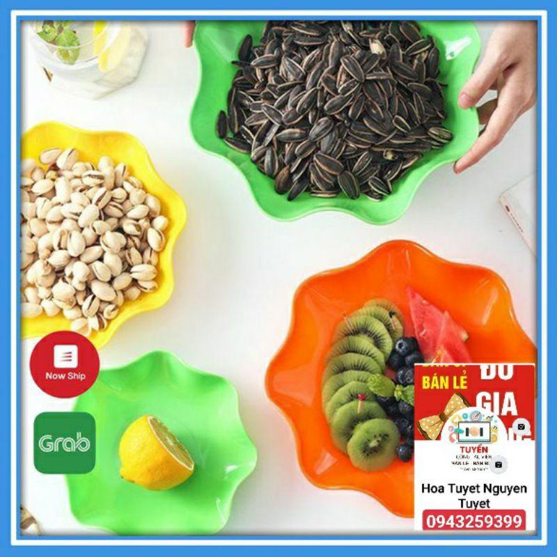 Đĩa tròn hoa nhựa phíp hàng đẹp – Đĩa nhựa đựng đồ ăn tiện lợi, nhỏ gọn tiện lợi