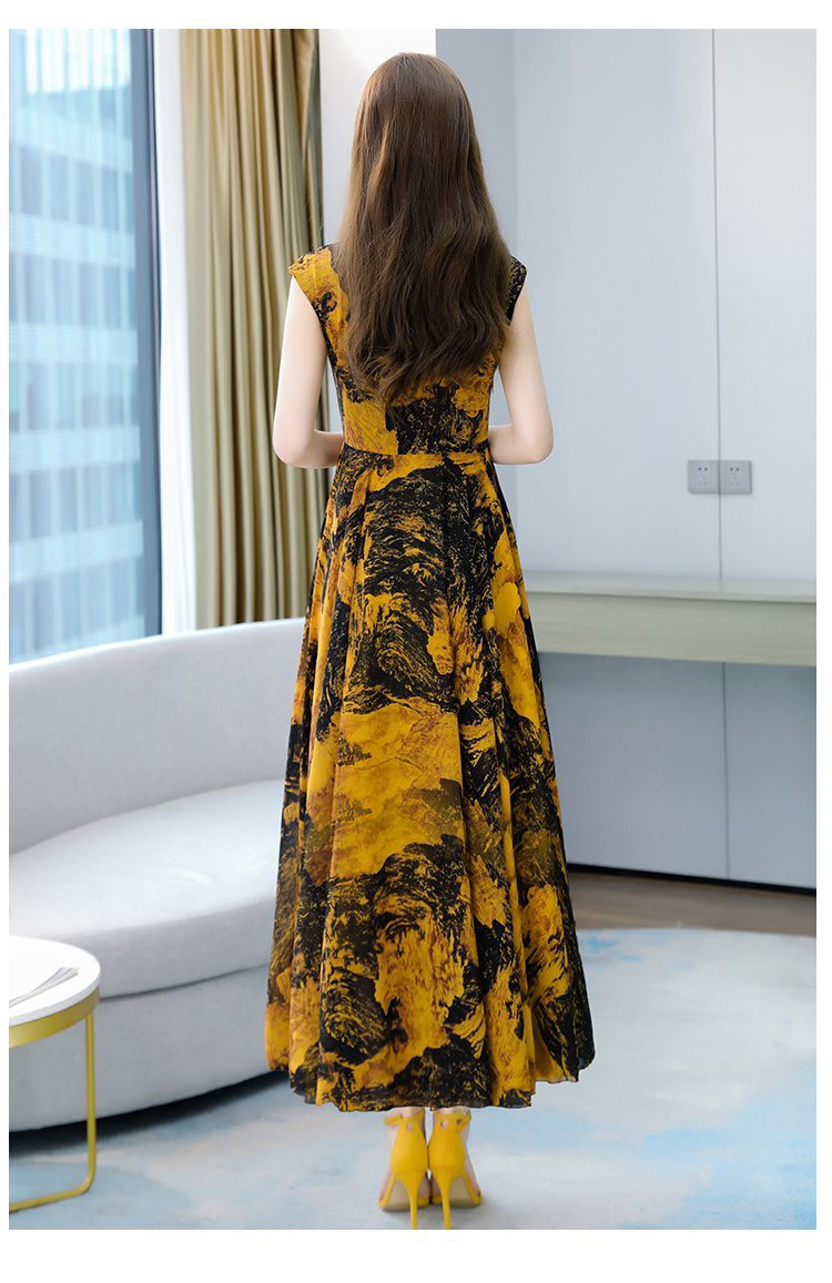 Đầm matxi dạo phố biển xinh xinh NT4519