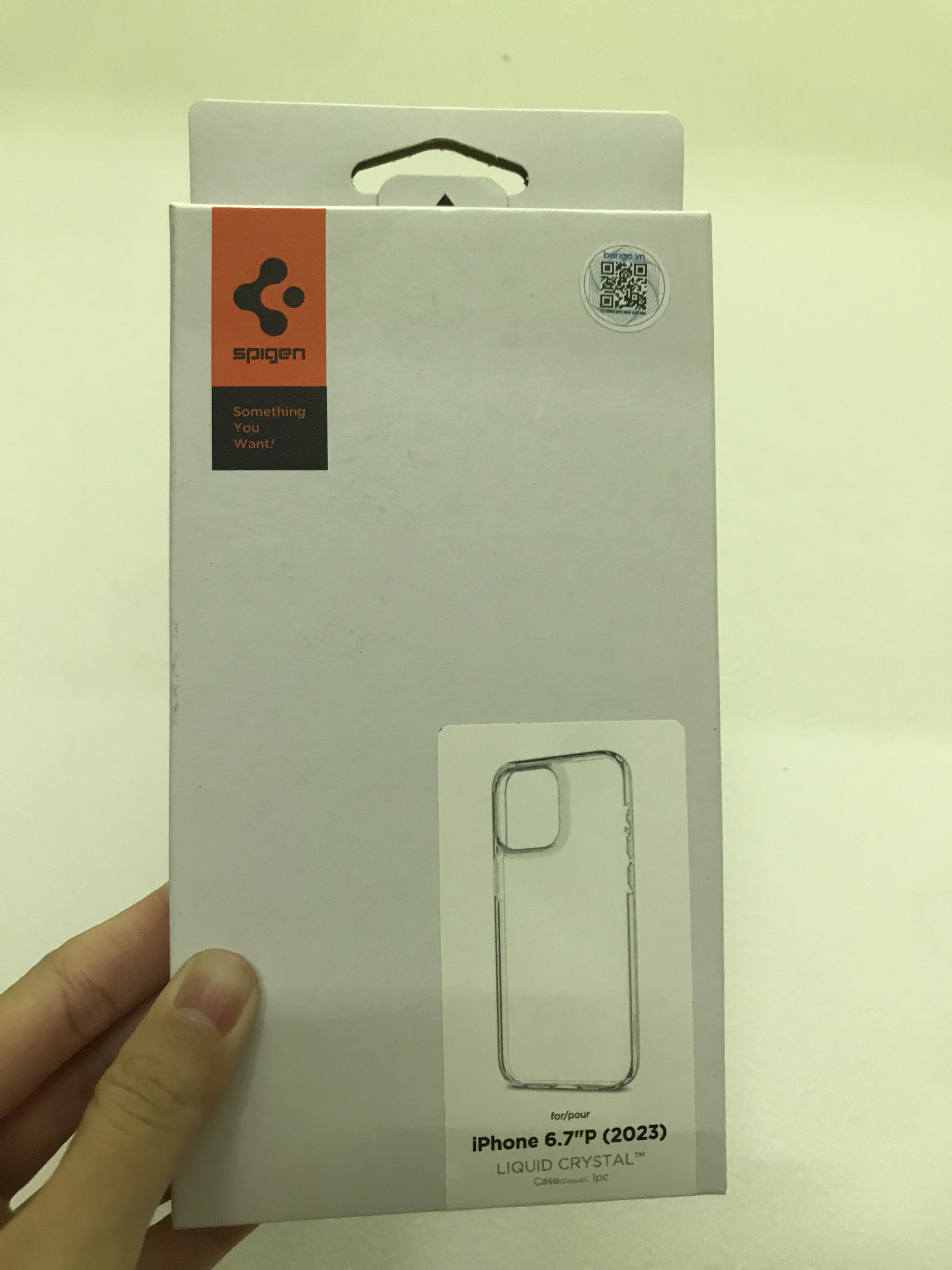 Ốp lưng dành cho iPhone 15 Pro Max Spigen Liquid Crystal - Hàng Chính Hãng