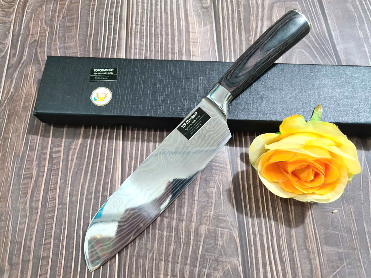 DAO - DAO BẾP NHẬT BẢN SANTOKU THÉP DAMASCUS MÃ A8 DT116 nt topcomshop vn