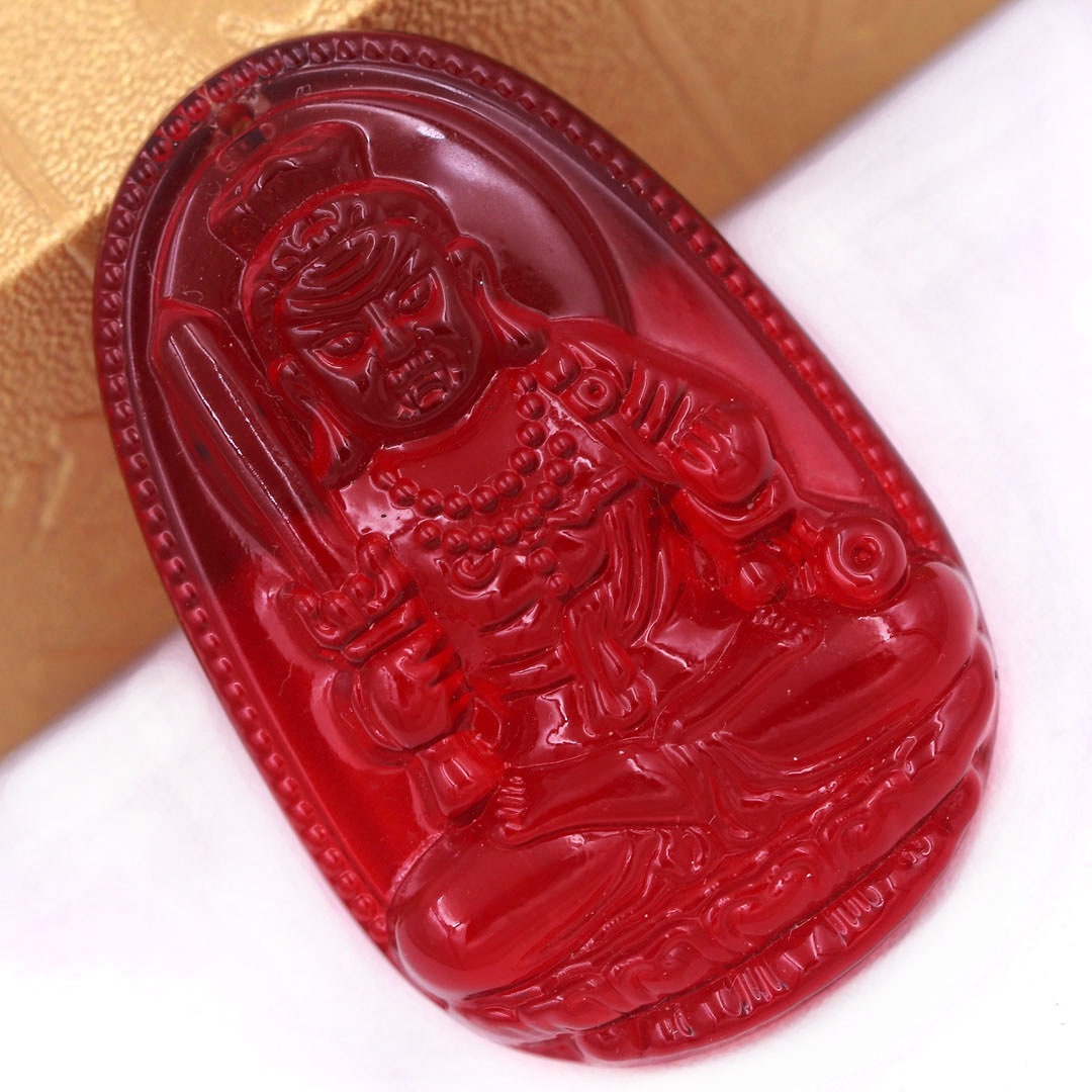 Mặt Phật Bất động minh vương pha lê đỏ 3.6 cm kèm móc và vòng cổ dây cao su đỏ, Mặt Phật bản mệnh