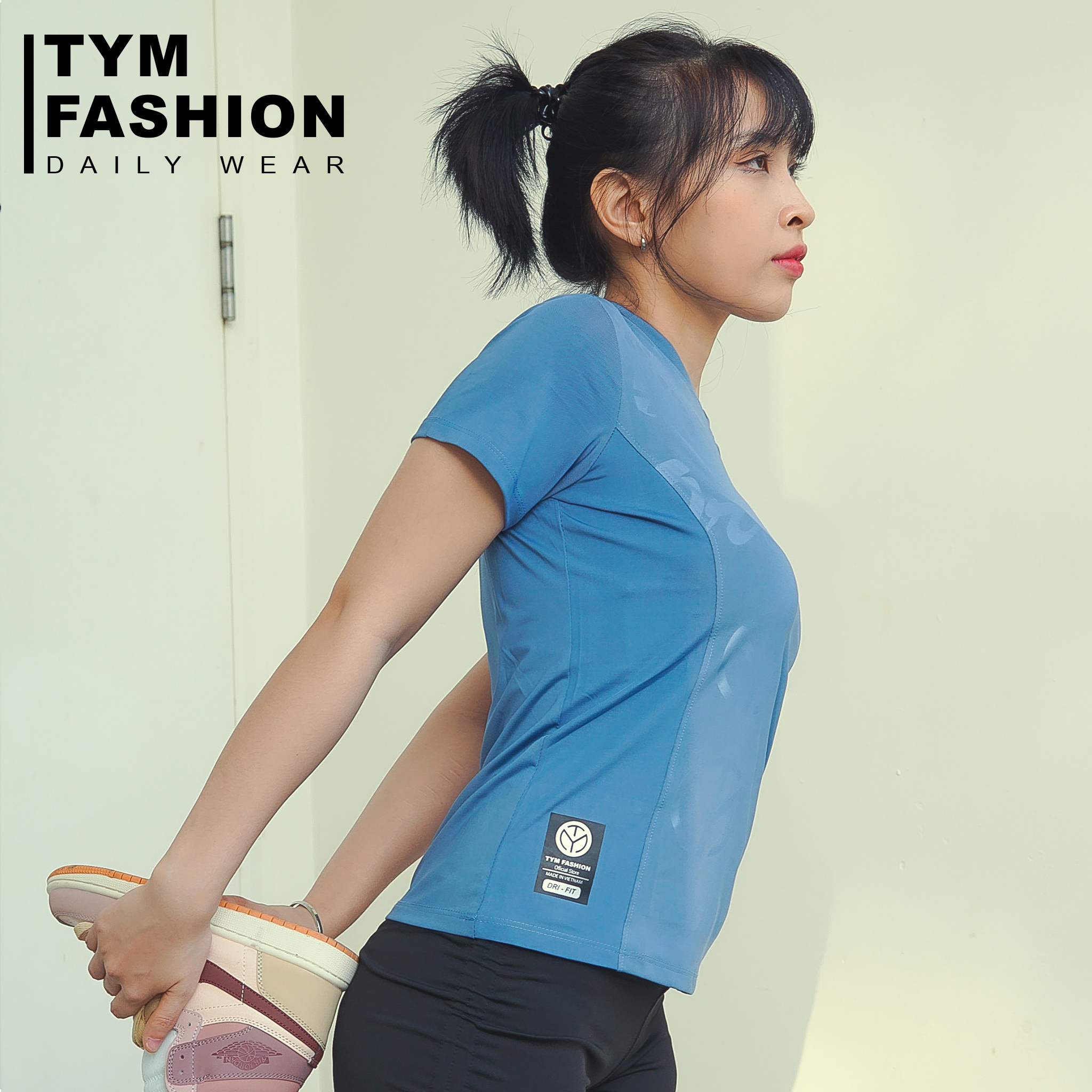 Áo thun thể thao Nữ BIGSIZE TYM Cổ tròn Tay ngắn - Vải Polyester 4C thoáng mát - co dãn đàn hồi -  AWT003 - TYM FASHION