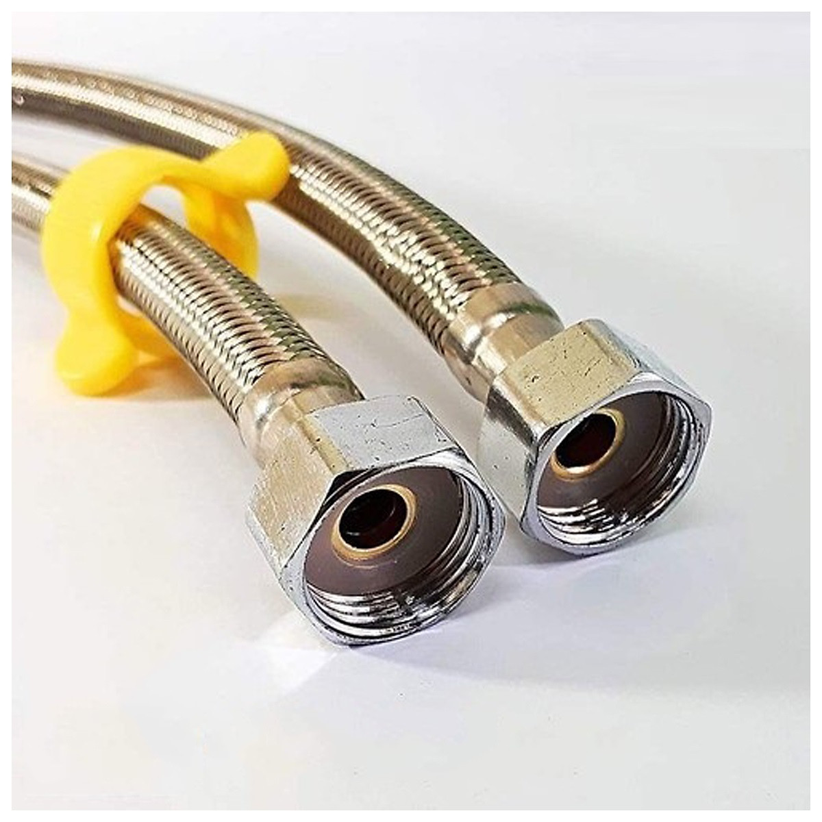 Dây cấp nước inox hàng chính hãng Huy Tưởng cao cấp cung cấp nước các thiết bị vệ sinh , bình nóng lạnh , vòi chậu lavabo