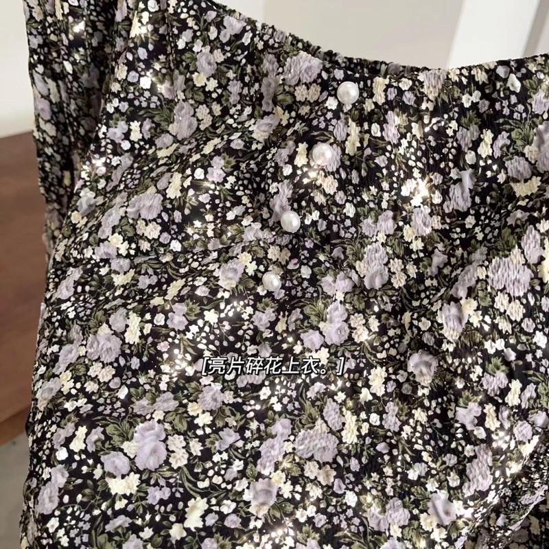 Áo trễ vai hoa nhí