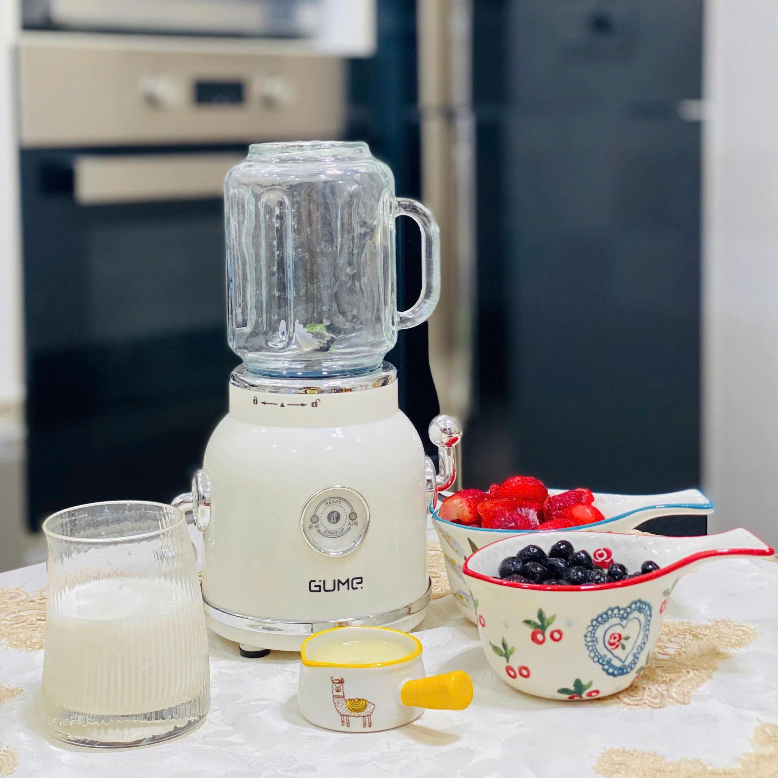 Máy xay sinh tố đa năng 2 cối 600ml Korea GMB-01 lưỡi dao 6 cánh - Hàng chính hãng