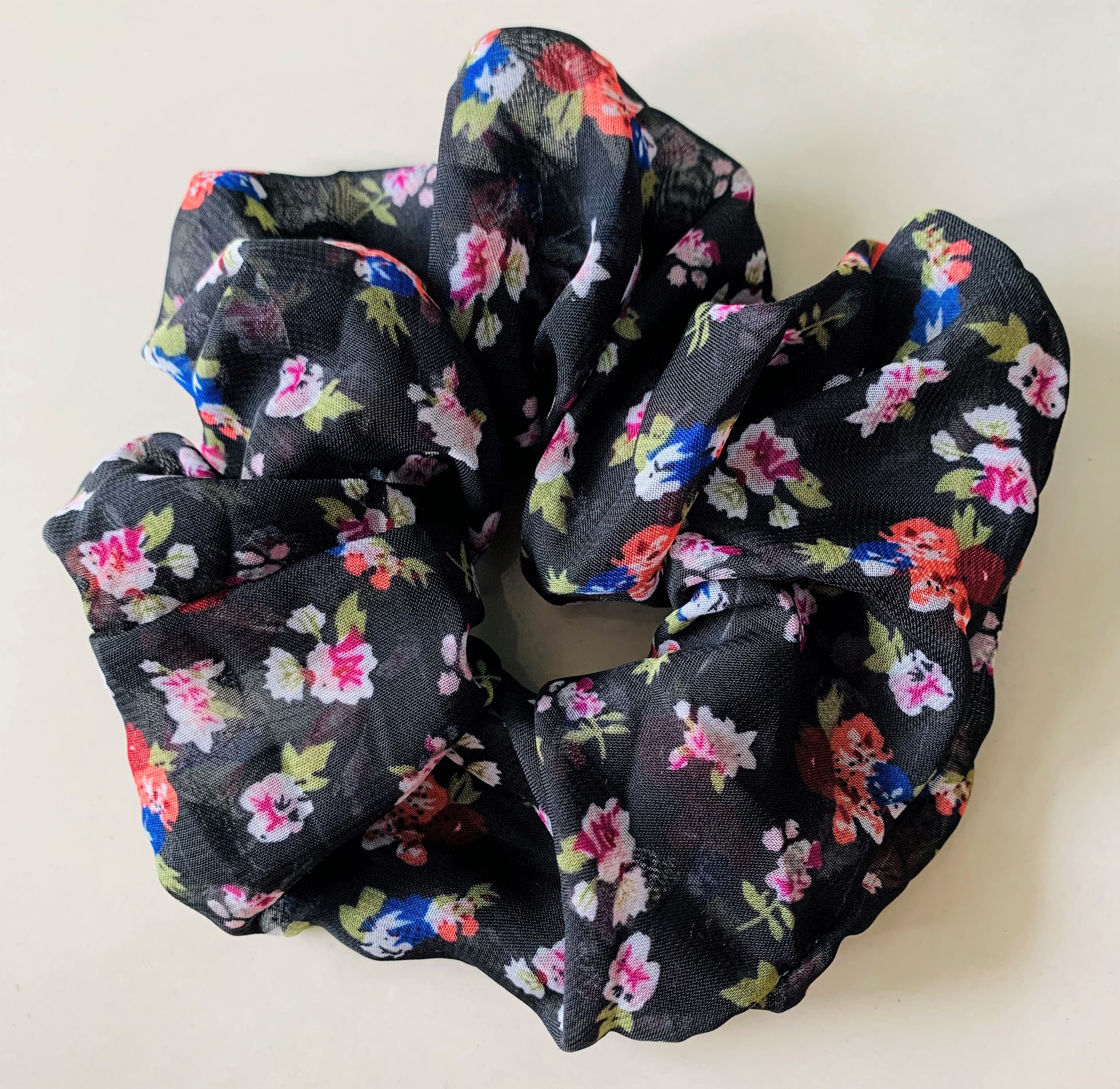 SCRUNCHIES - COMBO 1 - 3 - 5 DÂY CỘT TÓC SCRUNCHIES - NHIỀU MÀU - BẢN TO - DÂY BUỘC TÓC VẢI - CHO BẠN GÁI