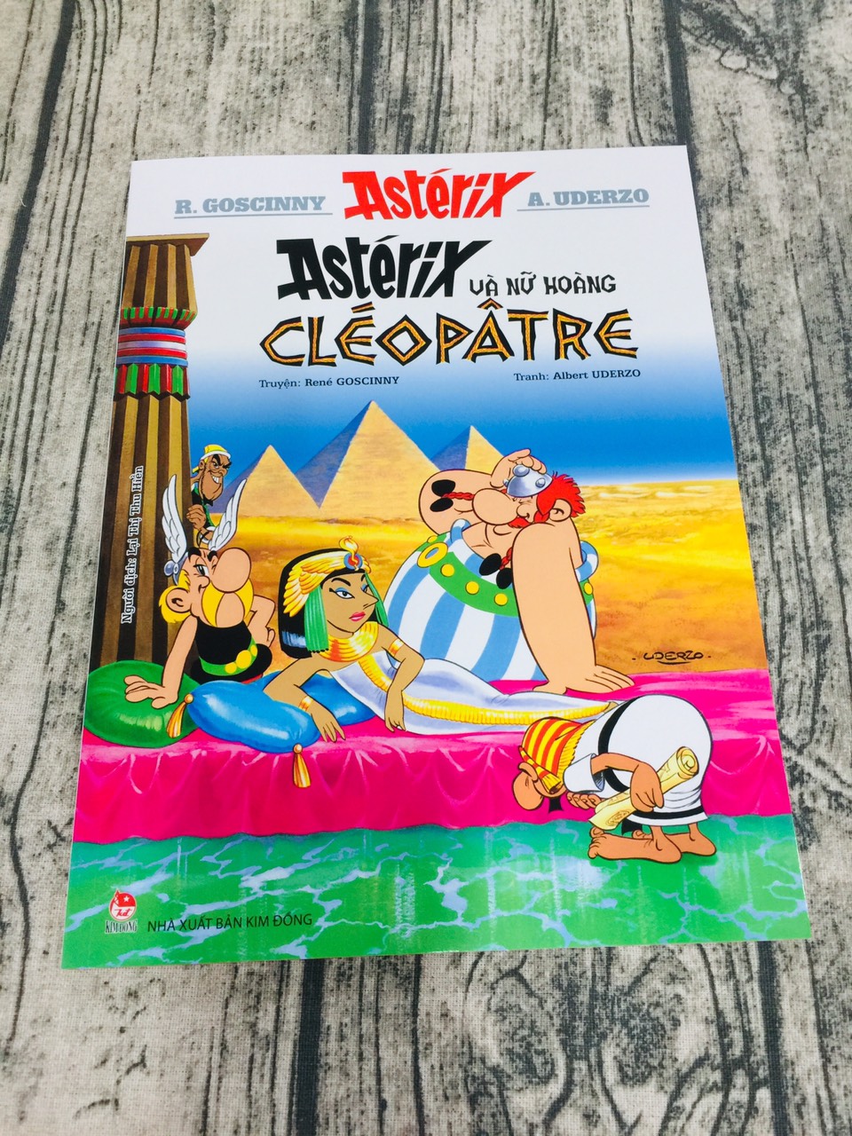 Astérix Và Nữ Hoàng Cléopâtre