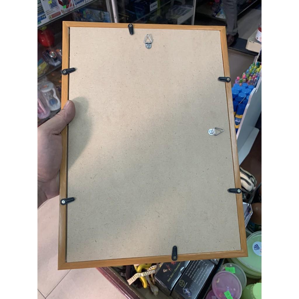 Khung hình lộng kiếng bằng khen gỗ ép 20x30