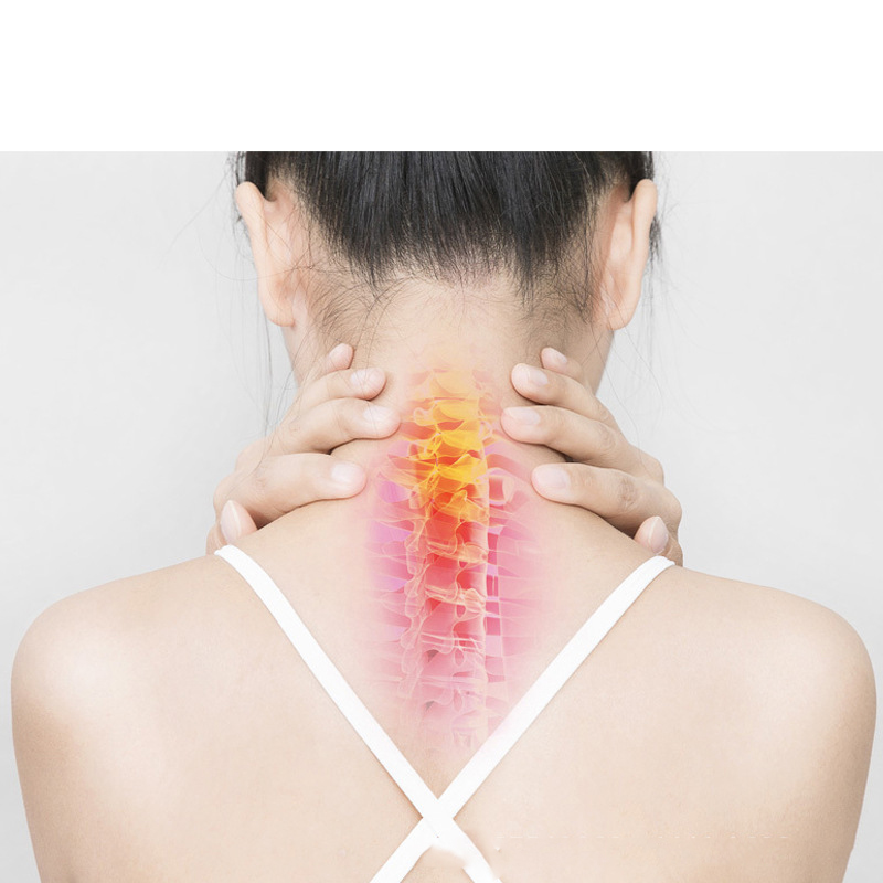 Hộp 16 miếng dán giảm đau Kao Nhật Bản dùng cho cổ và vai, lưng và eo, và cột sống cổ để trị liệu bằng nhiệt và giảm đau
