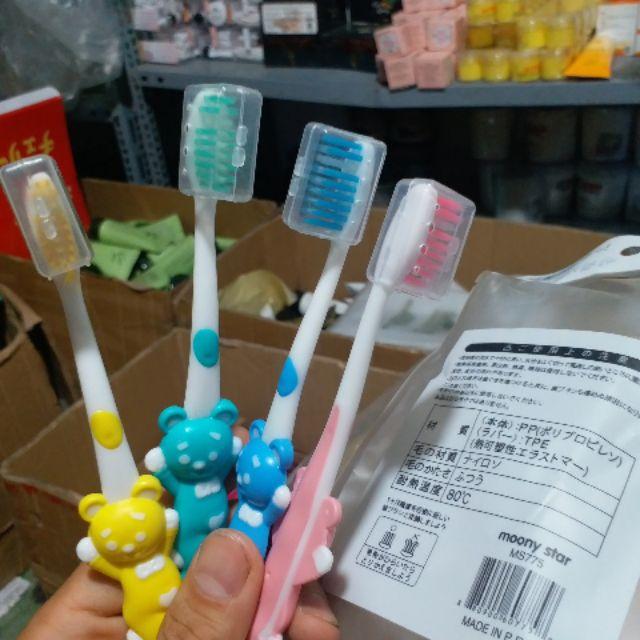 Set 4 bàn chải đánh răng trẻ em hình ngộ nghĩnh