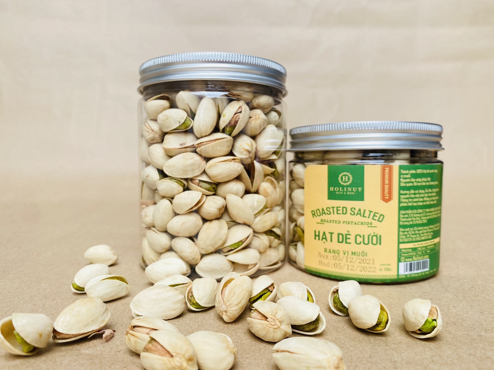 Hạt dẻ cười rang muối, Không Tẩy Trắng, Bùi giòn, Thơm ngon - nhập khẩu Mỹ chính ngạch Thương Hiệu Holinut/ 500gram