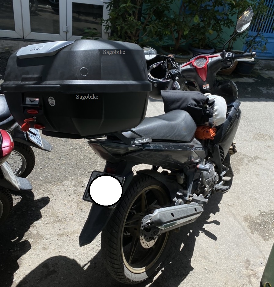 Thùng xe Exciter 135, thùng Givi E43NTL và baga givi Exciter 135