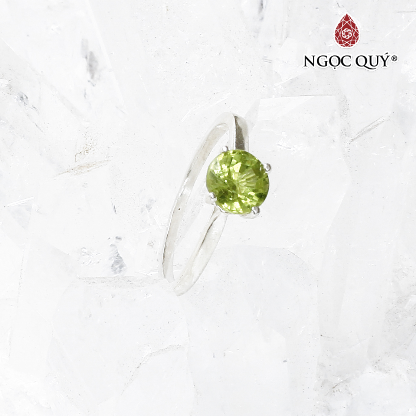 Nhẫn bạc mặt đá peridot mệnh hỏa, mộc - Ngọc Quý Gemstones