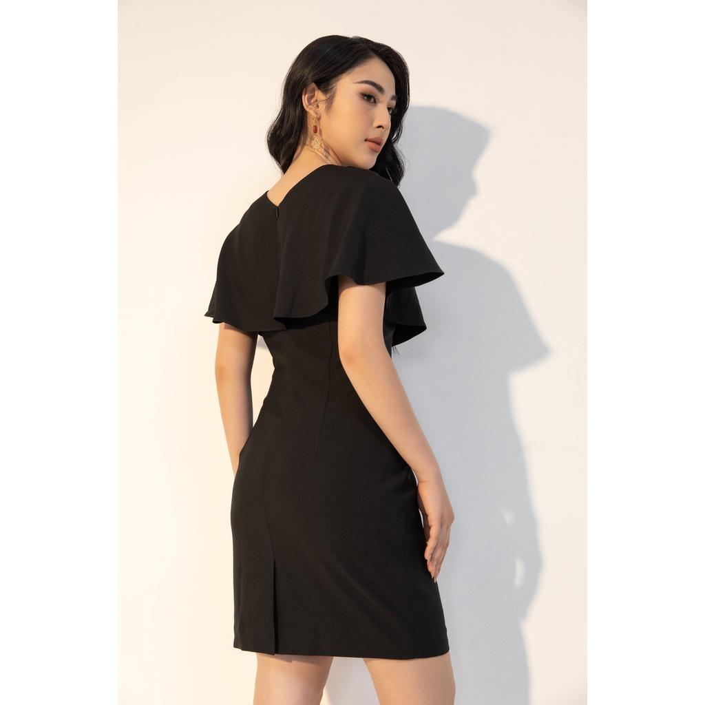 Đầm bodycon phủ vai, dài trên gối, may hai lớp, cúc phối màu tương phản, chất liệu tuytsi lụa đẹp CLARA MARE DRE4022