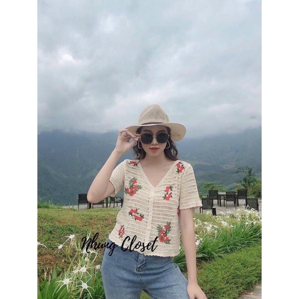 ÁO CROPTOP LEN TĂM HOẠ TIẾT PHỐI VỚI ÁO HAI DÂY MẶC SIÊU CUTE