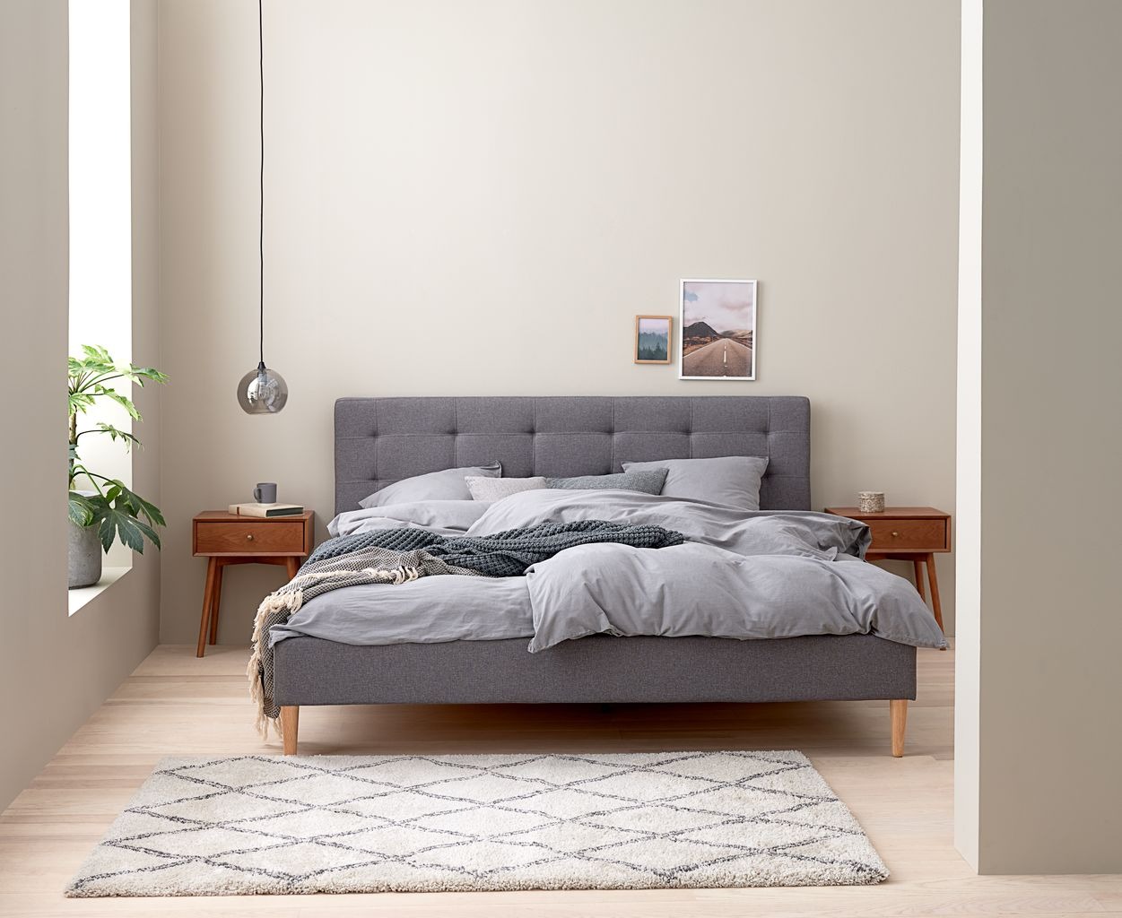 Tủ đầu giường | JYSK Hokksund | gỗ công nghiệp | nâu | R45xS33xC55cm